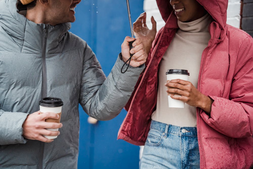 Jak uniknąć falowania ściągacza po wszyciu w kurtkę lub bluzę